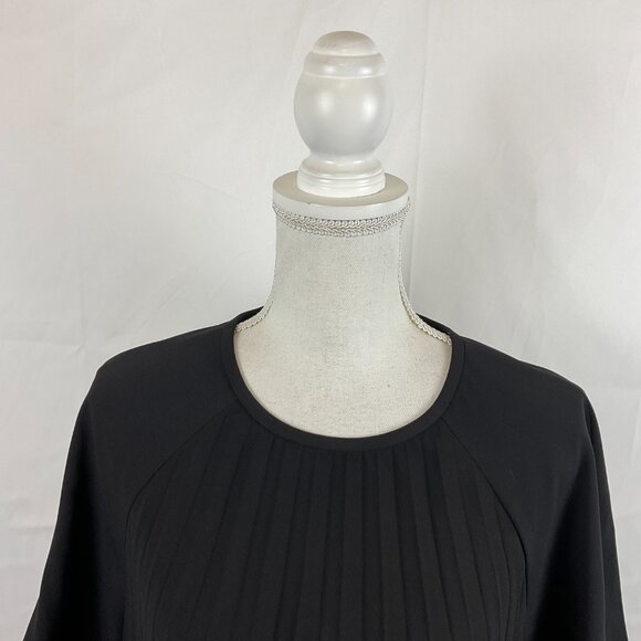 Kate Spade Pleated Crepe Top L Rose-Colored Glasses Black Short Sleeve New NWT - Picture 2 of 10